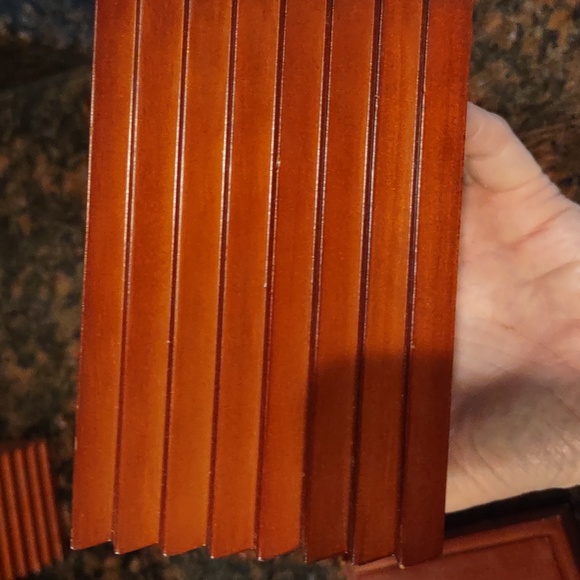 Cherry wood storage box - Picture 9 of 10